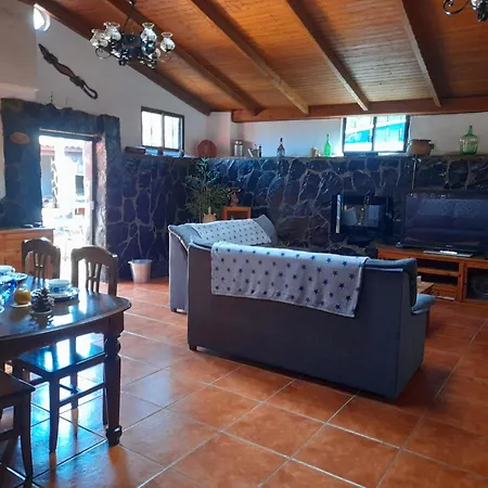 Country house Casa La Gollada *